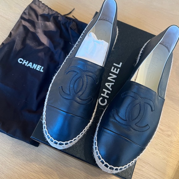 Chanel Lambskin Espadrilles - Picture 2 of 4